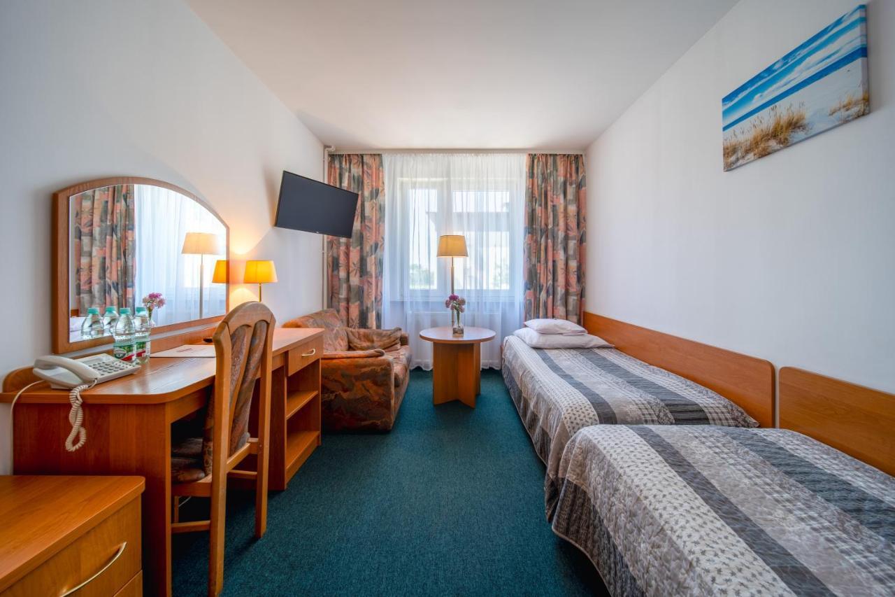 Hotel Gromada Medical Spa Busko-Zdrój Kültér fotó