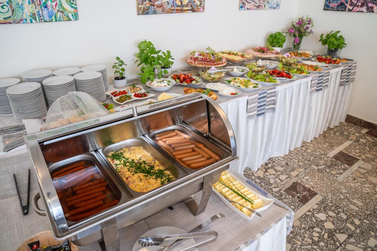 Hotel Gromada Medical Spa Busko-Zdrój Kültér fotó